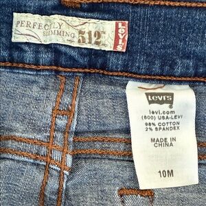 Levi's Perfectly Slimming Boot Cut Jeans Size 10